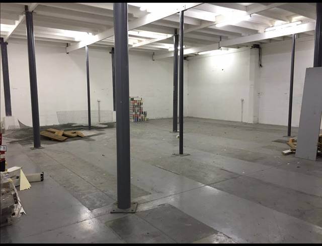 800M² FACTORY TO LET IN PAROW CENTRAL